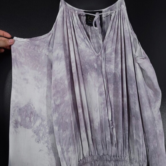 BLUE LIFE Shirred Waist Dress Cold Shoulder Mini in Boho Goddess Oasis Grey XS - Picture 4 of 14